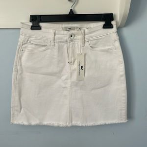 Vineyard Vines women’s white cut off denim mini skirt 0 BNWT